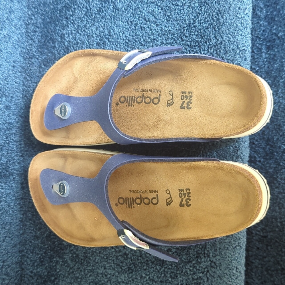 BIRKENSTOCK Papillio Gizeh platform, EU 37, US W 6-6.5, Icy Metallic Azure Blue